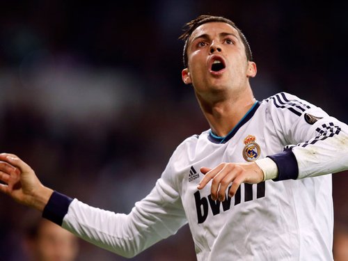 他是一位高 他是一位高