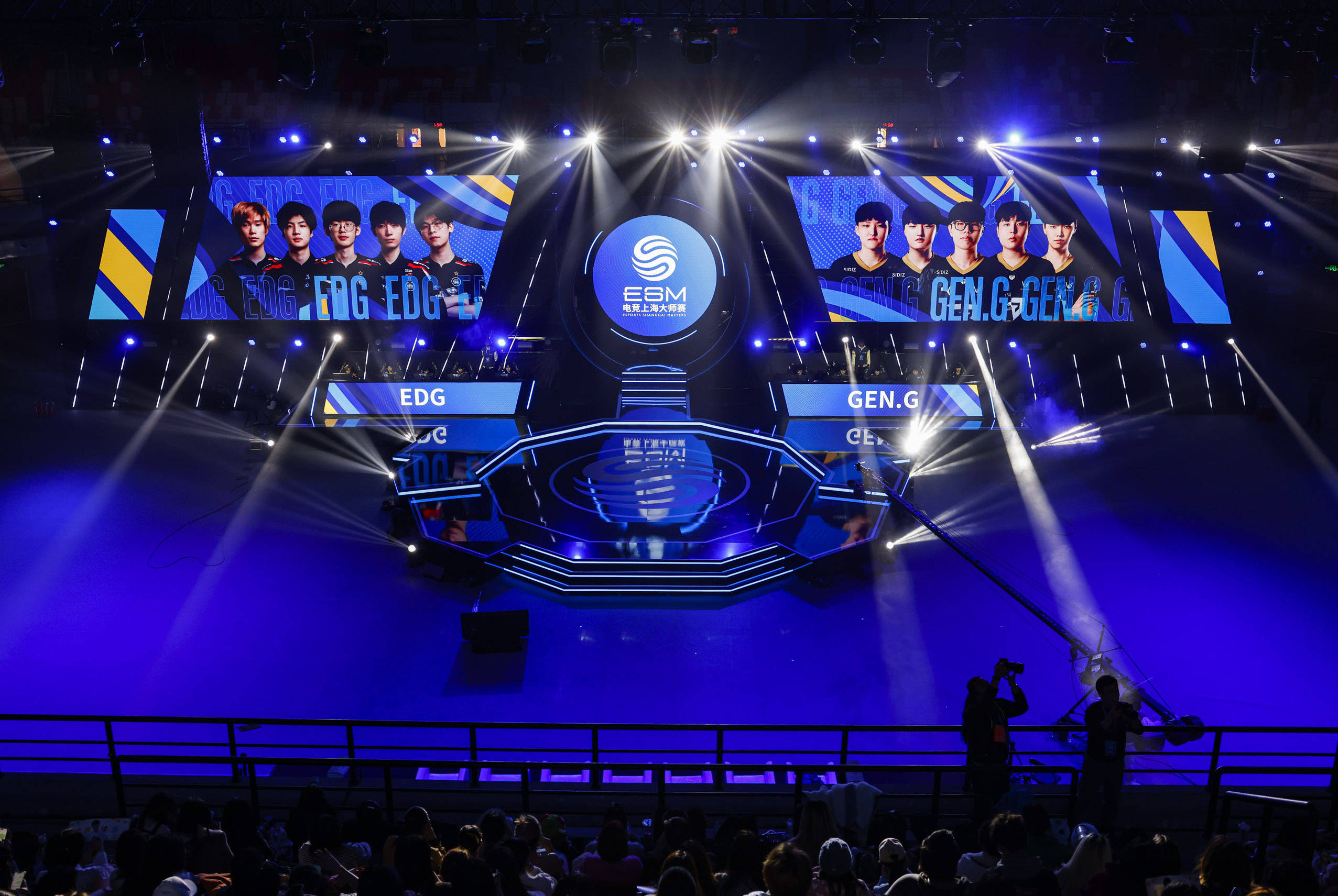 士热议的话 士热议的话