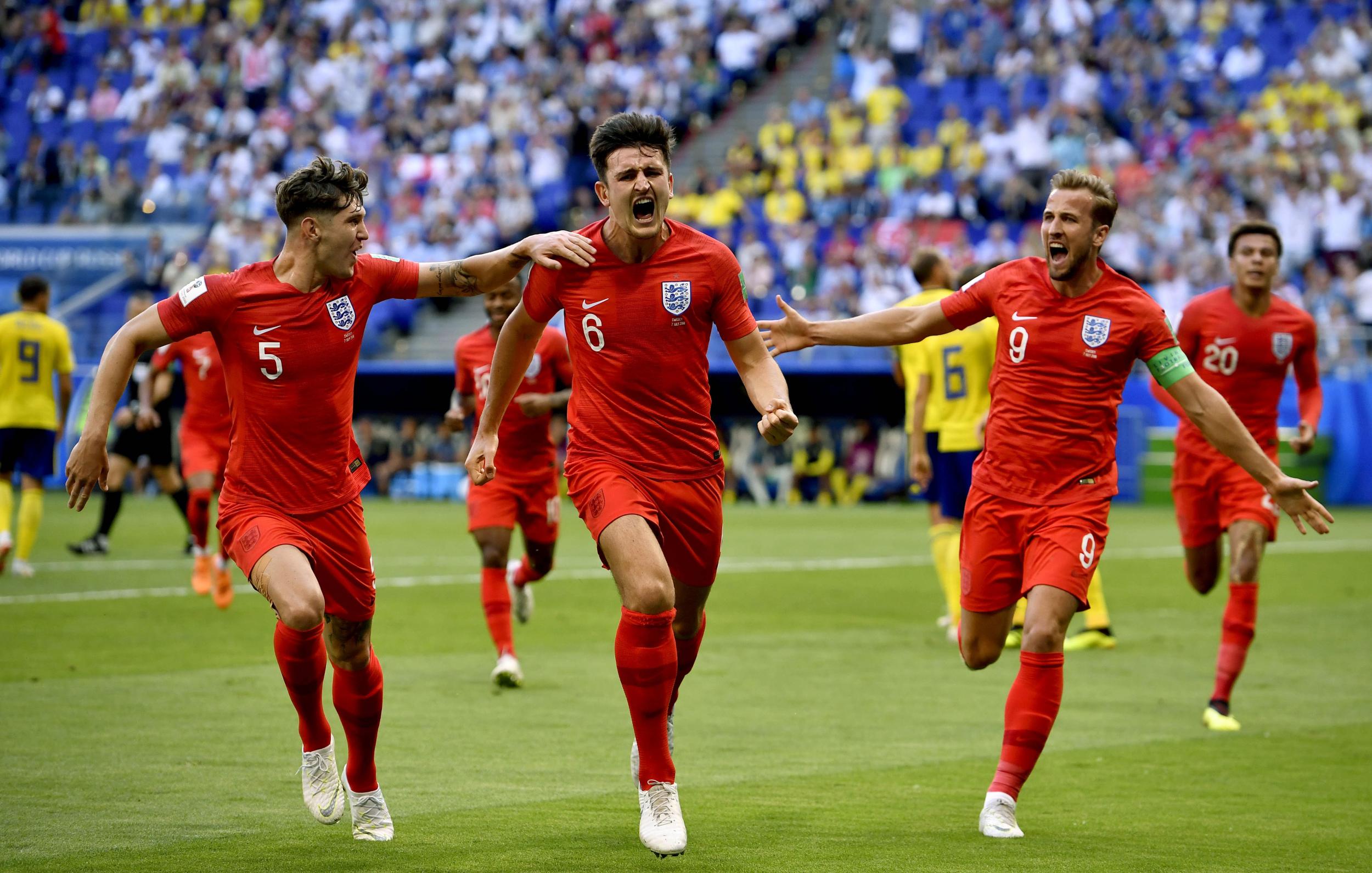 4落后澳大 4落后澳大