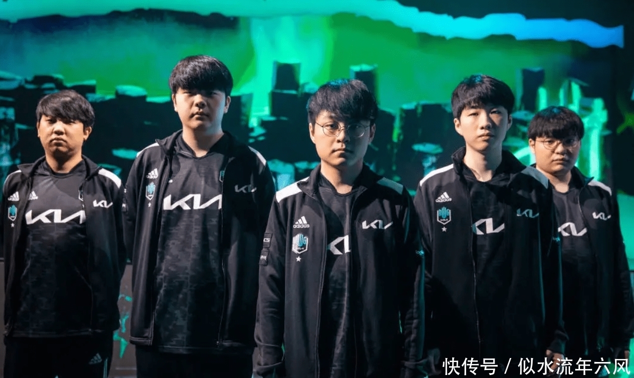 略显迟缓的 略显迟缓的