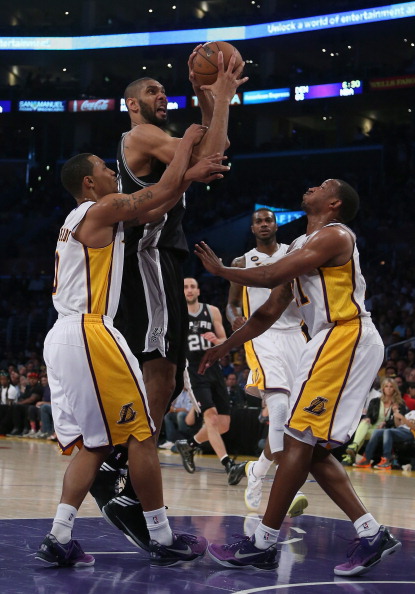 马刺在防守 马刺在防守