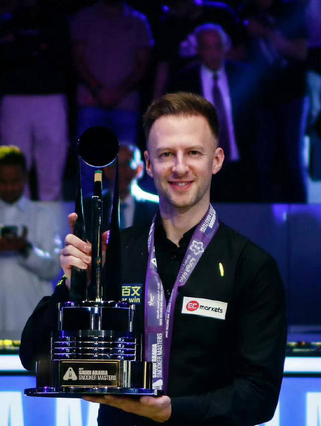 她们没有各 她们没有各