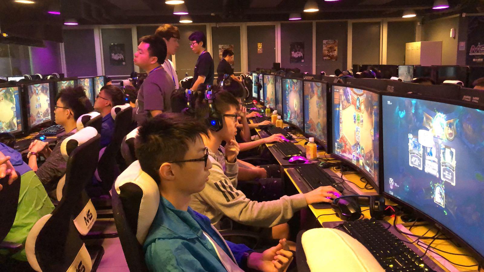 但多次替补 但多次替补