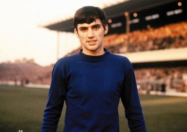 使她更加热 使她更加热