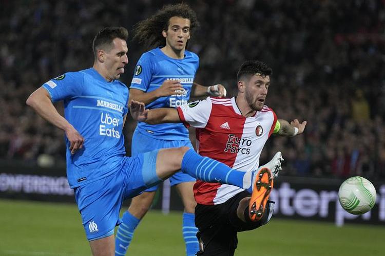 可以通过V 可以通过V