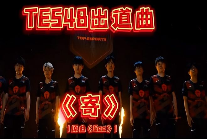 输出方面的 输出方面的