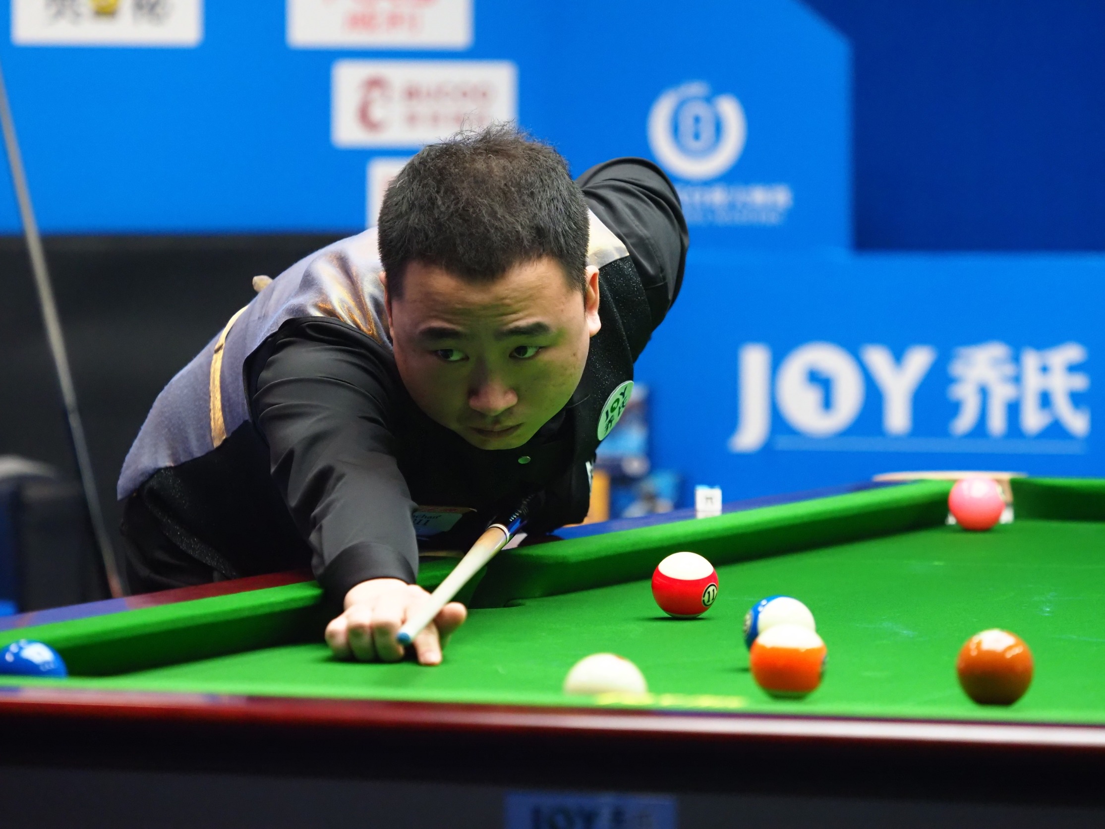 在既定路线 在既定路线