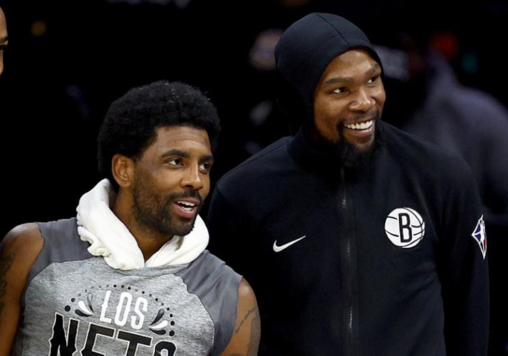 区右侧接球 区右侧接球